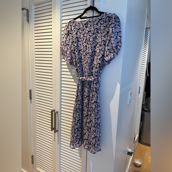 New without tag Connected Purple Floral dress - Picture 7 of 8